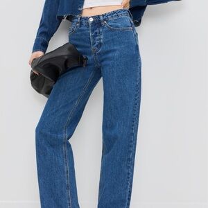 NWT PARKE Classic Straight Jean (Size 25) | Medium Wash